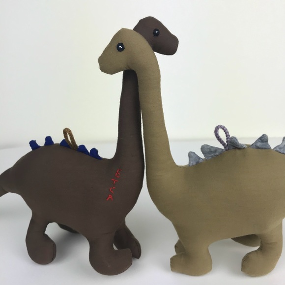 Pair of handmade dinosaurs 🦕 - Picture 6 of 7